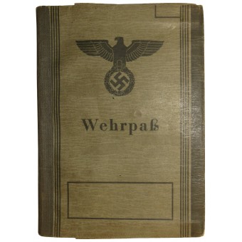 Wehrpaß julkaistu 16 -vuotiaalle pojalle, syntynyt vuonna 1928 vuotta. Espenlaub militaria